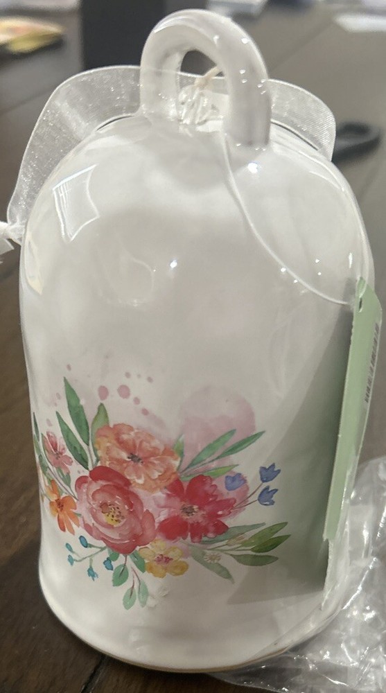The Spring Shop Floral Wind Chime With Bird Chimer