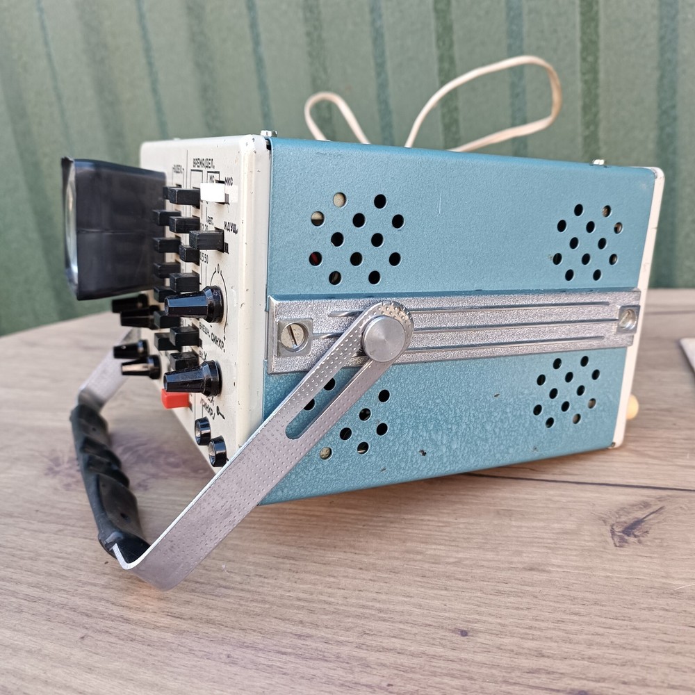 Soviet portable oscilloscope OML-2-76 WORKING