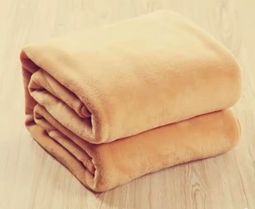 lightweight decorative throw, not electrically heated