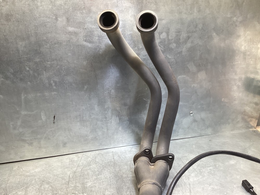 2015 Yamaha YZFR3 R3 Exhaust Pipe Header & Mounting Hardware