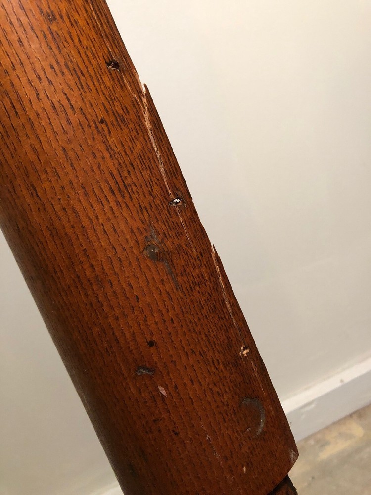 Jan 2028 Antique Oak Corner Newell Post