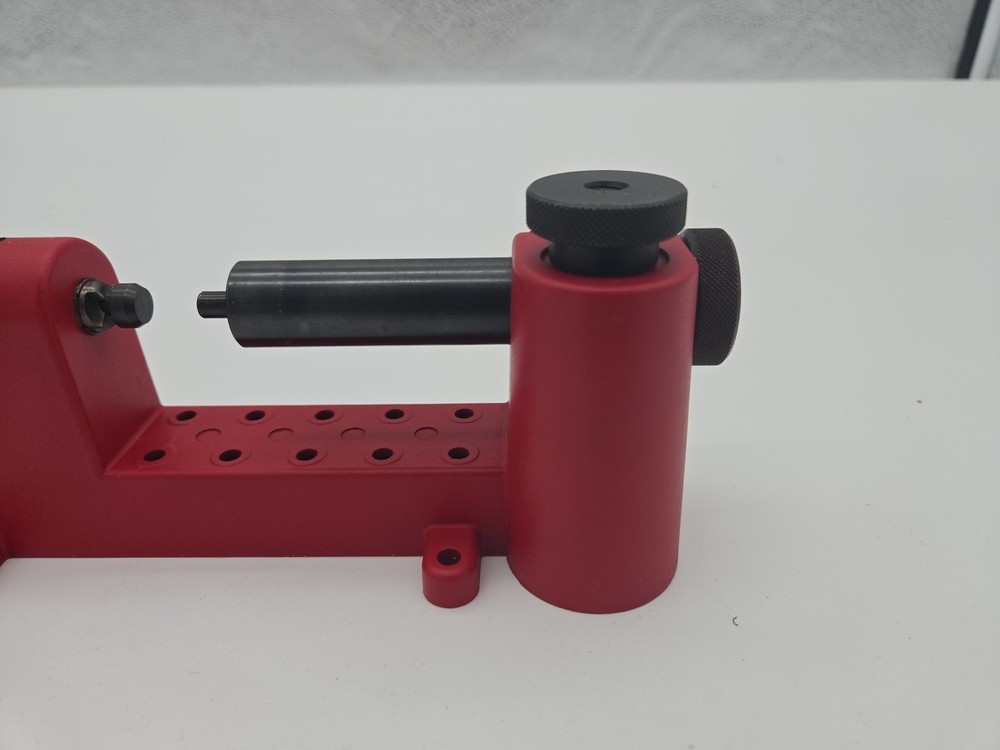 VINTAGE HORNADY PACIFIC RELOADING TOOL DELUXE CASE TRIMMER