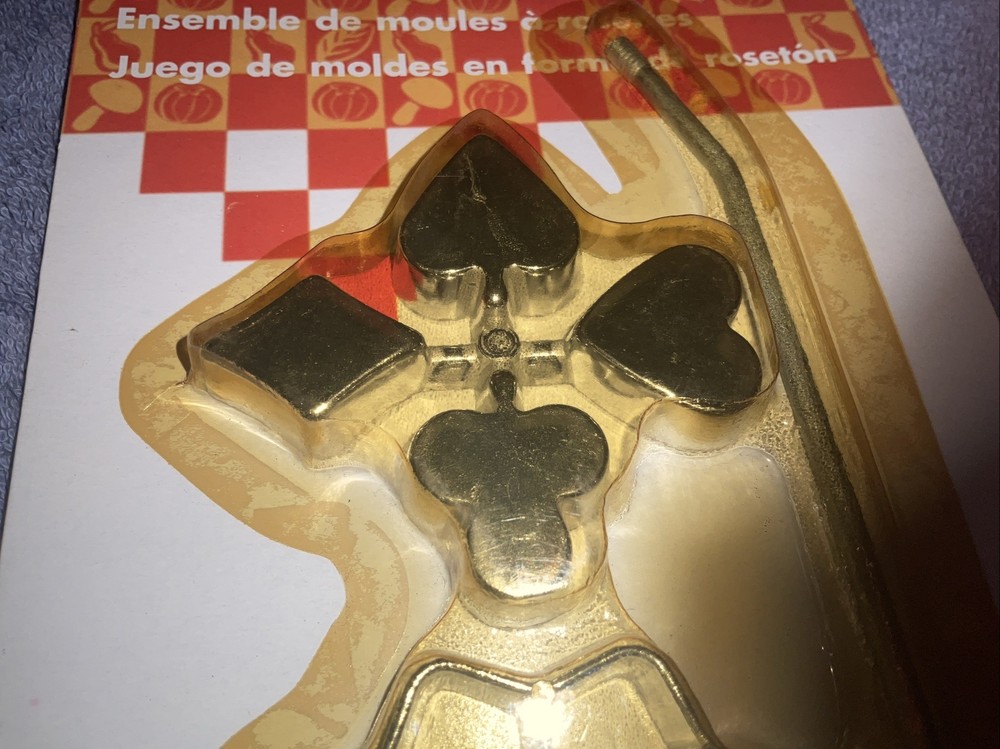 Vtg Rosette Mold Set In Package Fox run