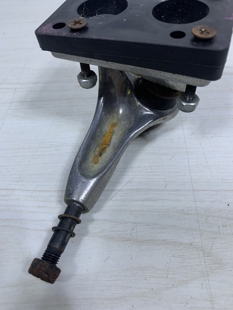 Slant 8 5/8” Skateboard Trucks & Mounting Hardware