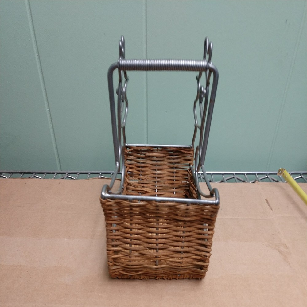 Wired Chicken Basket