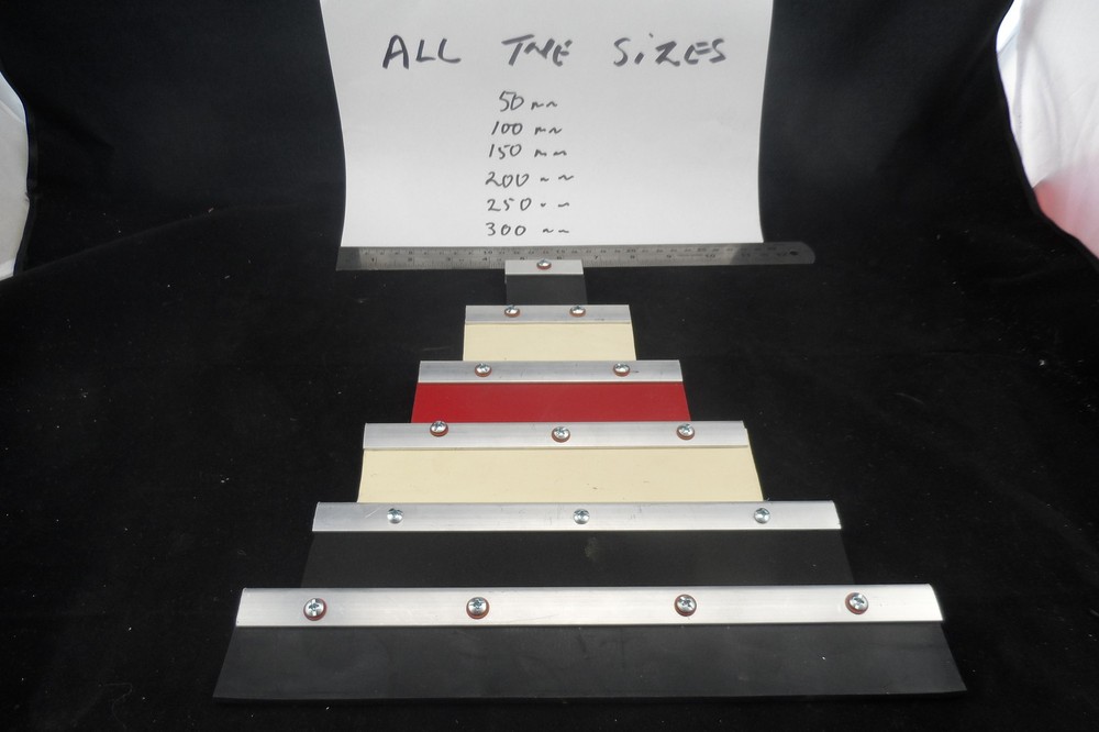 SQUEEGEE 300 MM BLACK LONG RUBBER SOLID NITRILE FREE POST