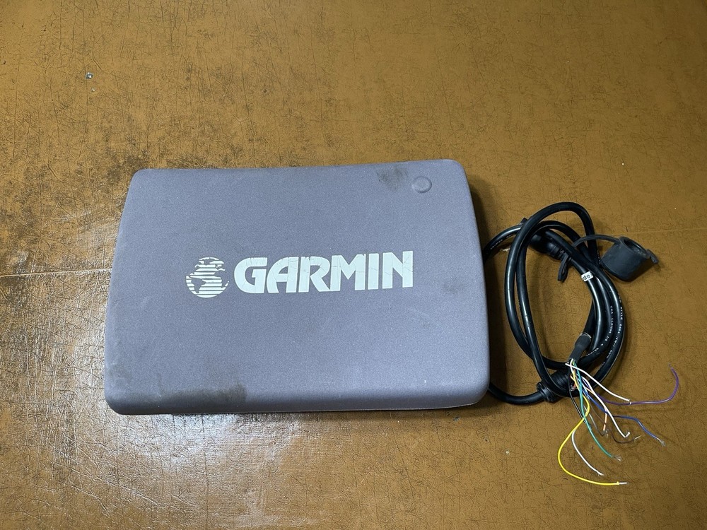 Garmin GPSMAP 3210 Marine GPS Chartplotter