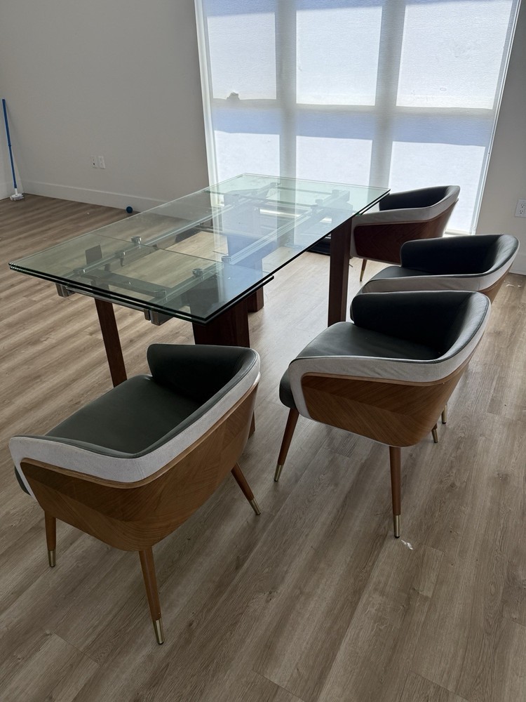 4 Seat Dining Room Set. Extendable Glass Table . Solid Wooden Legs