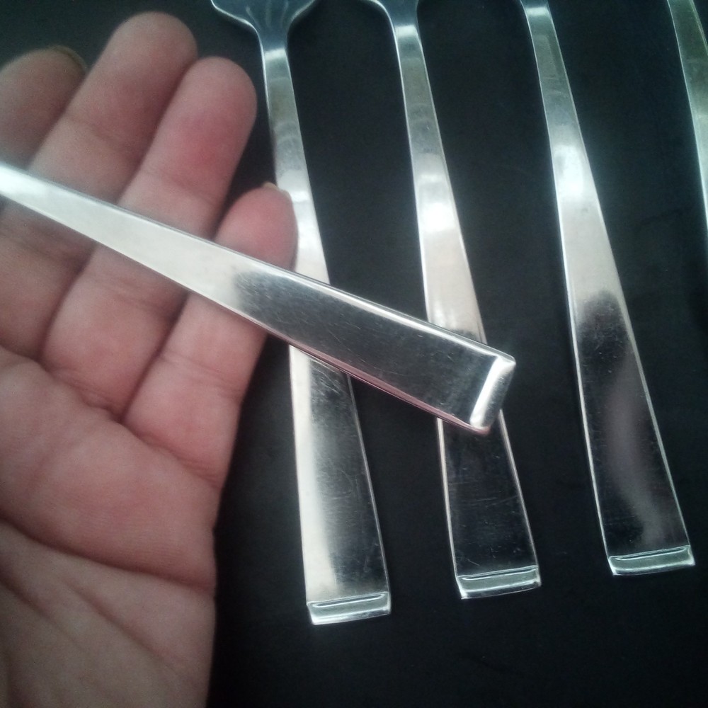 International Silver Sophisticate Stainless Flatware 5 Place Settings, 28 Pieces