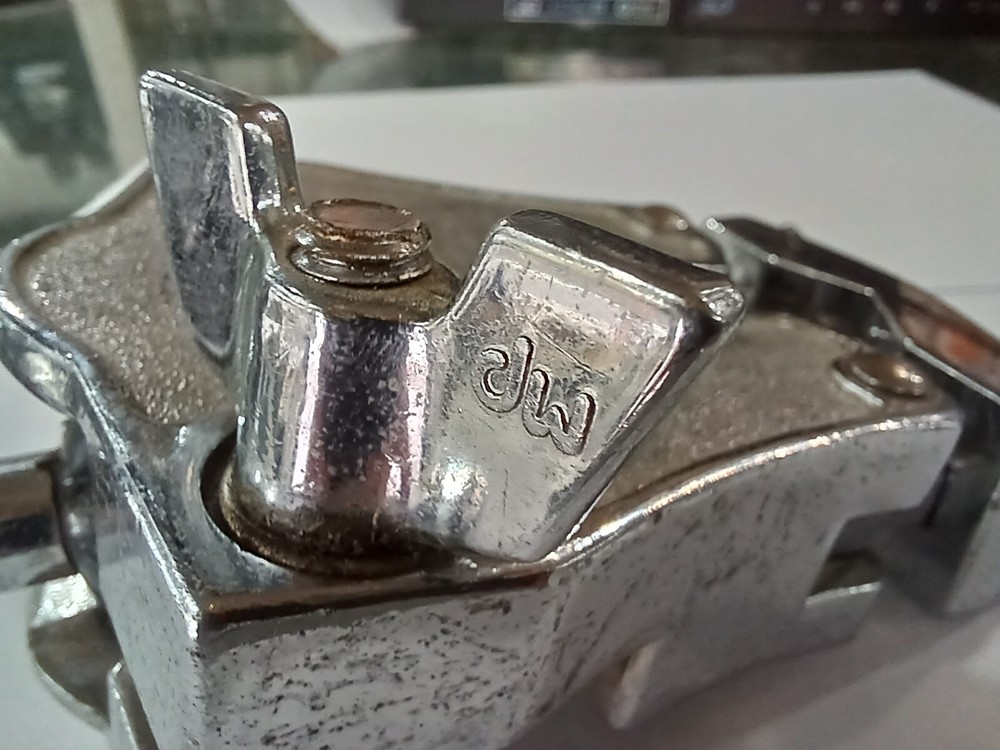 VINTAGE DW Single Tom Clamp Mount !
