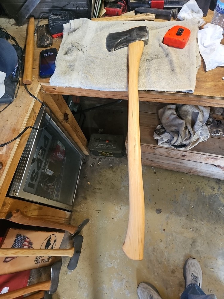 Vintage 3-1/2 Lb. Ward Master axe & Handle 34.5' Handle