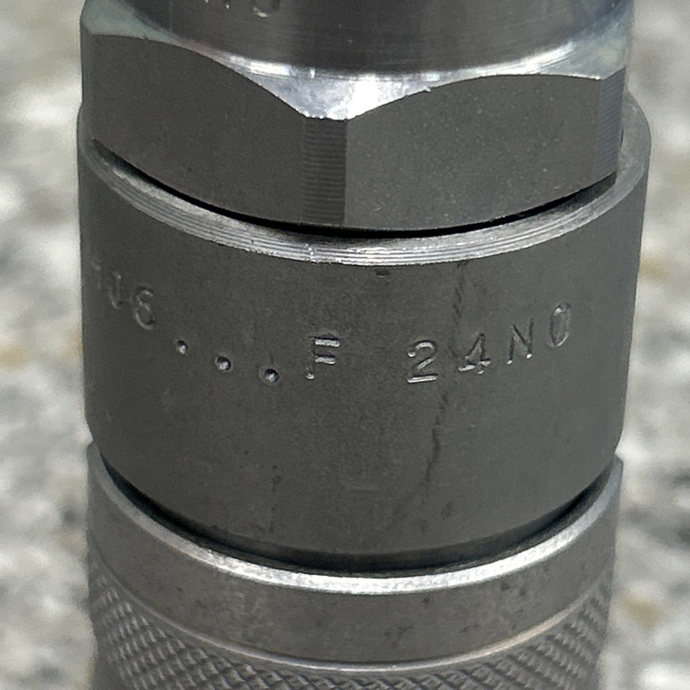 Faster FFH06 12 SAE Flat Face Hydraulic Coupler