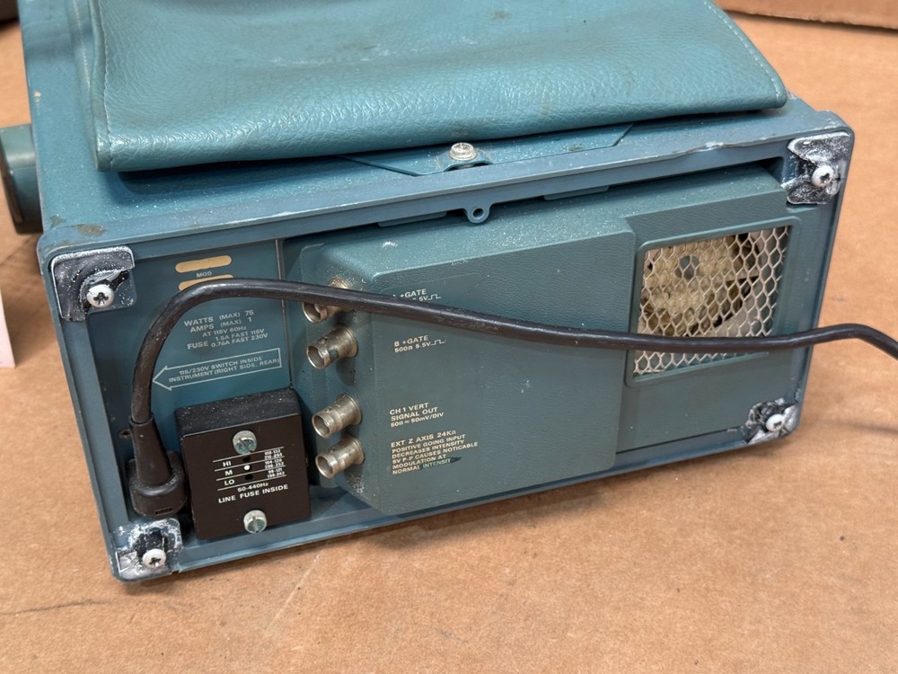 Tektronix 465 Oscilloscope