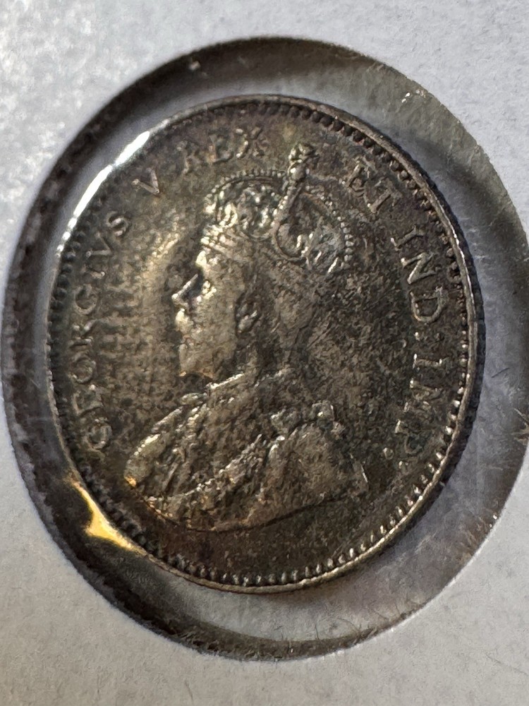 1911 Canada 5 Cents Silver Coin