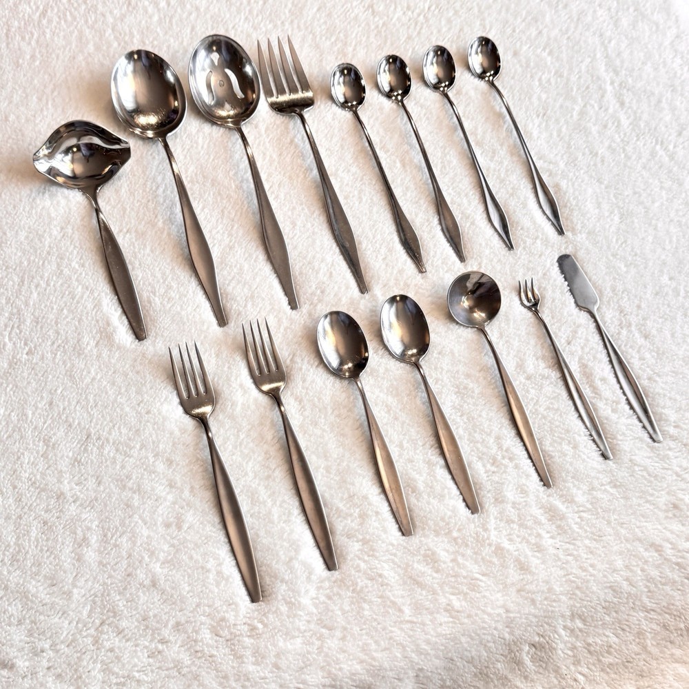 Vintage Carvel Hall USA LEISURE Assorted Flatware Set 15 pc Serving Fork Spoon