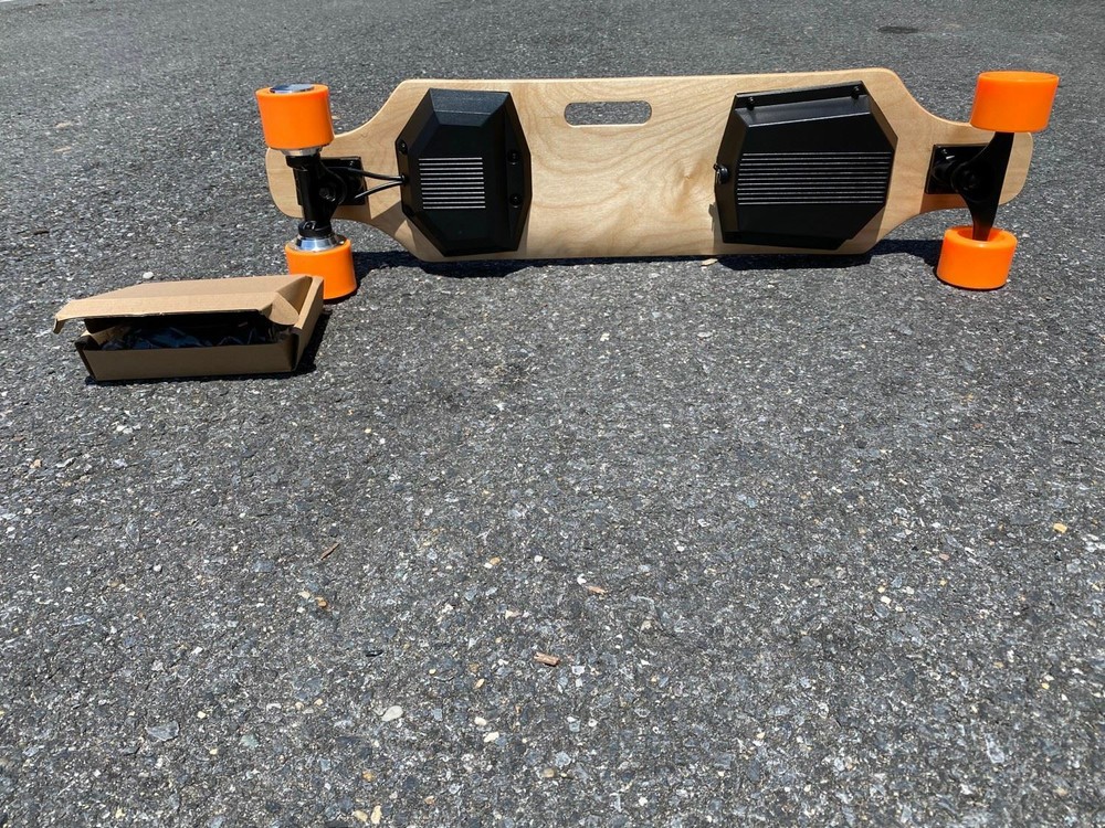 J-M6 SKATEBOARD DOUBLE DRIVE