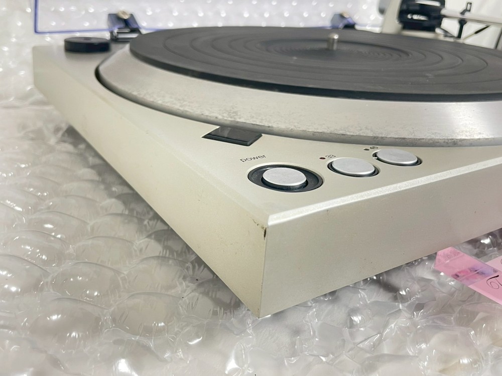 Technics SL-1301 Quartz Direct Drive Automatic Turntable Record Player Used