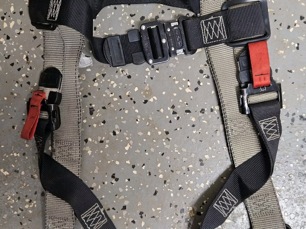 Fall Arrest Harness - 3M Elevation Premium S/M 7510Q