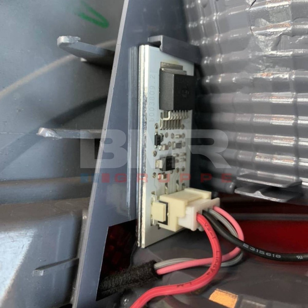 LED Tail Light Driver Board for X3 F25 2011-2015 Replacement Chip for B003809.2