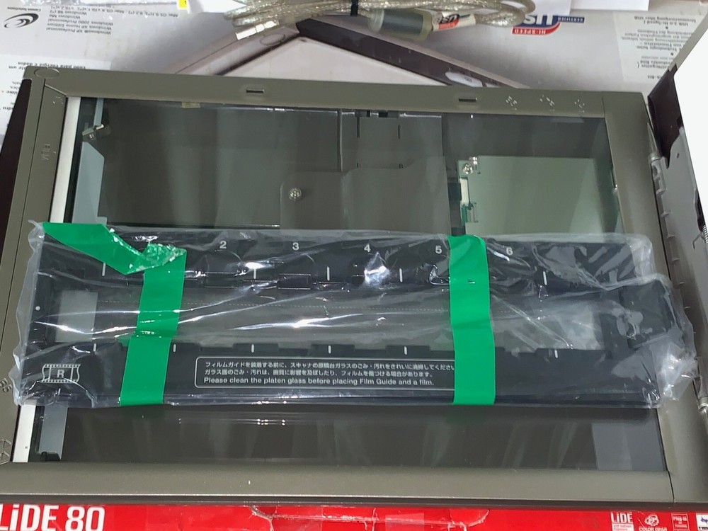 Canon CanoScaN LiDE 80 (Open Box)
