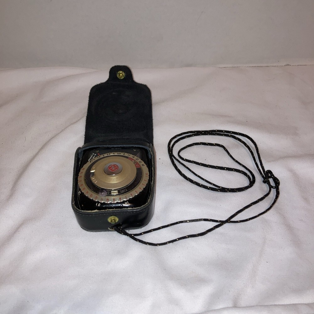 Vintage GE Light Exposure Meter Type PR-3 with Leather Case