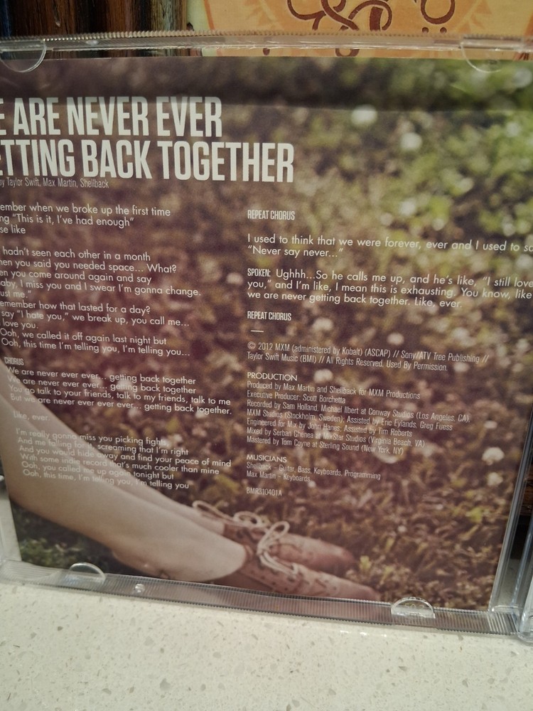 Taylor Swift – We Are Never Ever Getting Back Together WALMART SINGLE CD, Used