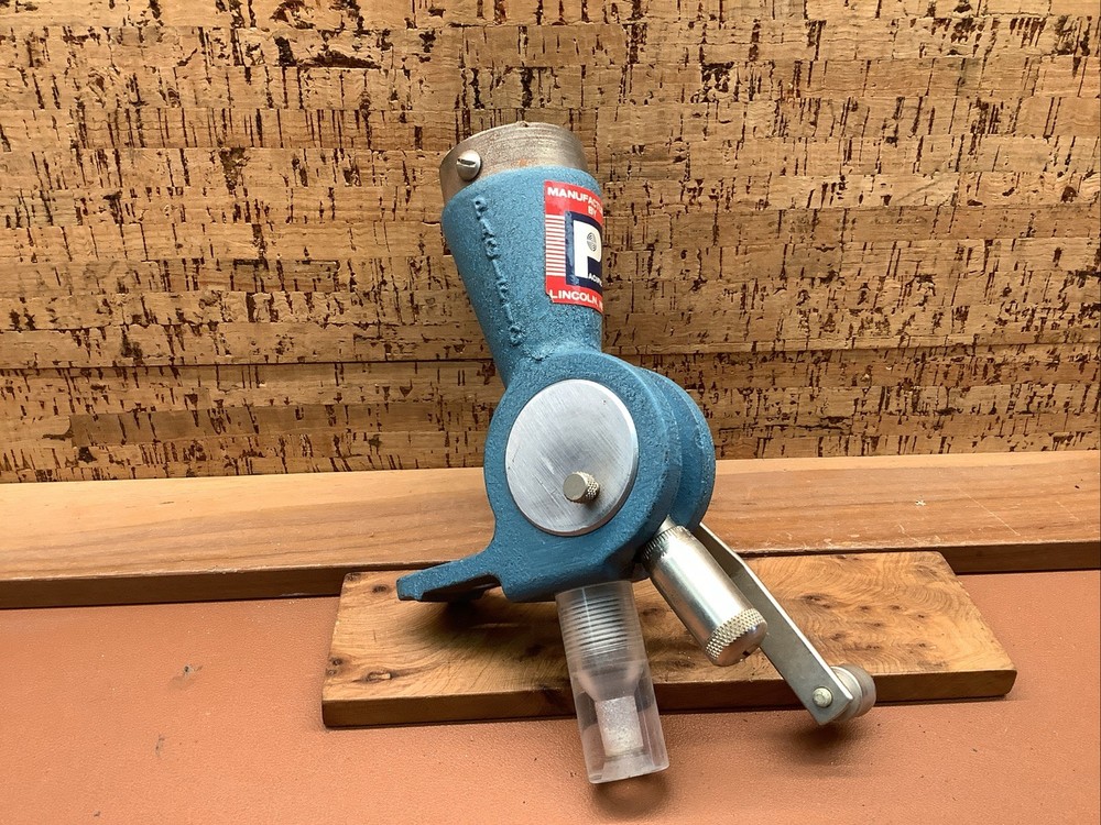 Vintage Pacific Deluxe Powder Measure