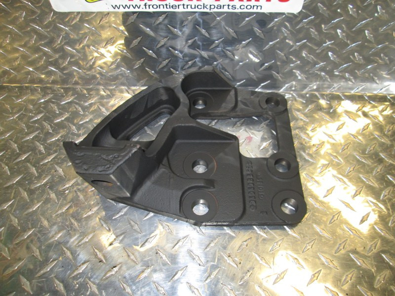International Engine Mount 3606385C2 (548-10217)