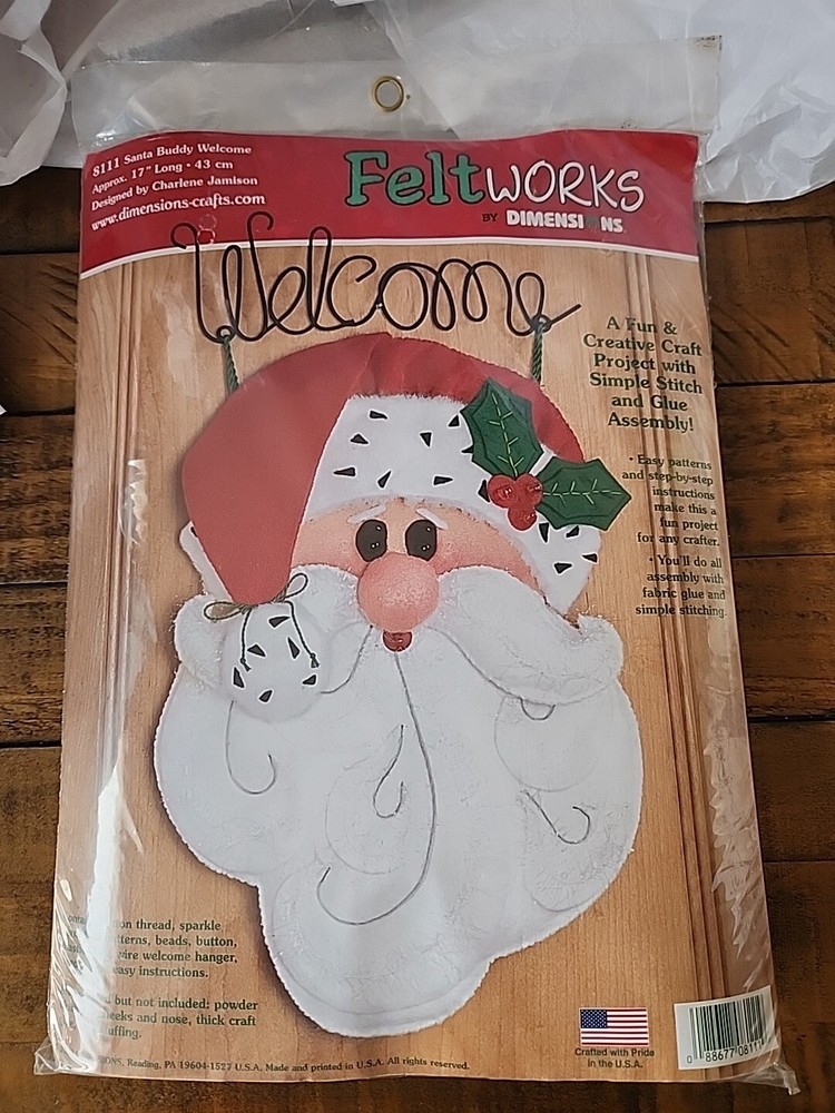 Felt Works by Dimensions #8111 SANTA BUDDY WELCOME