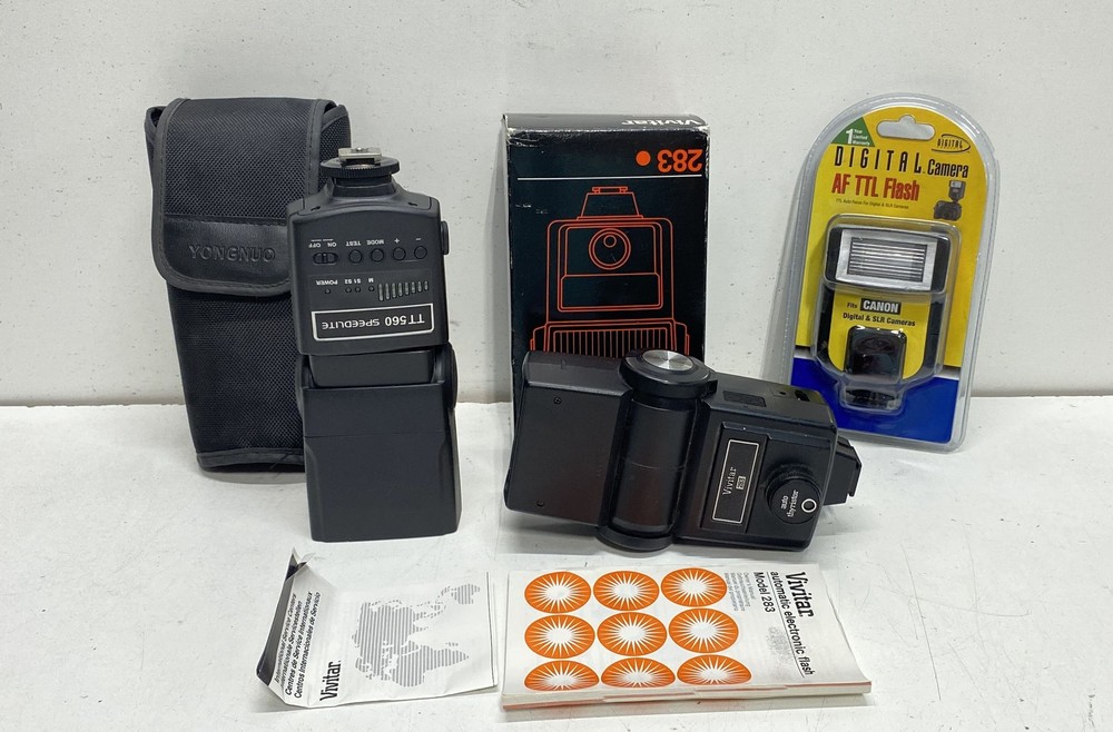 Lot of 10 Assorted Camera Flashes