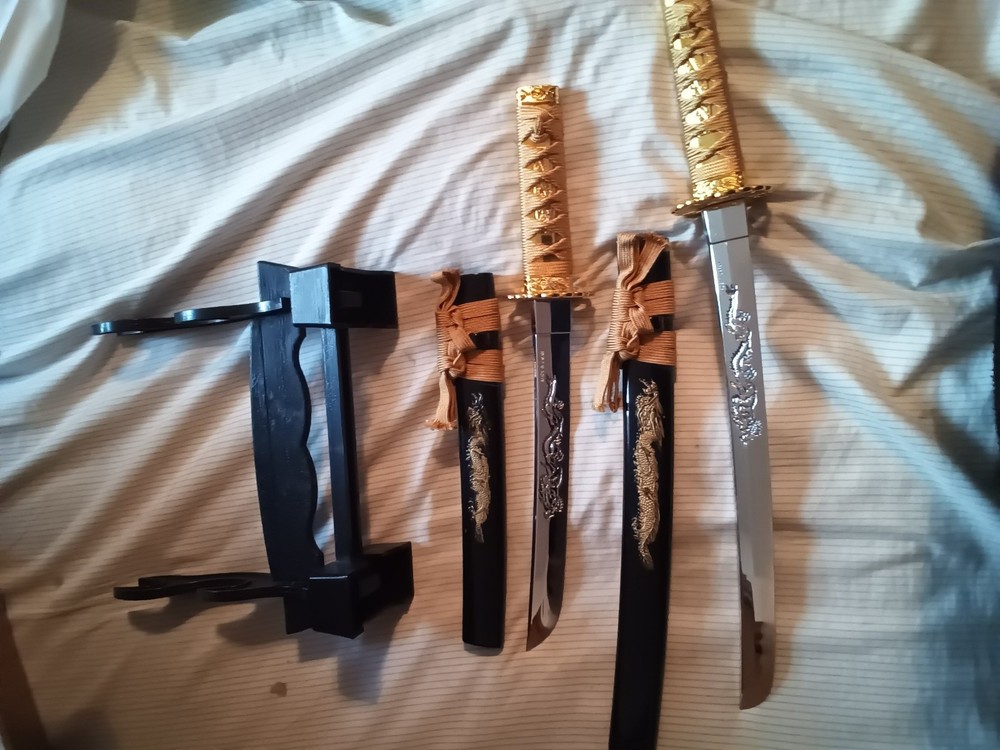japenese tanto display