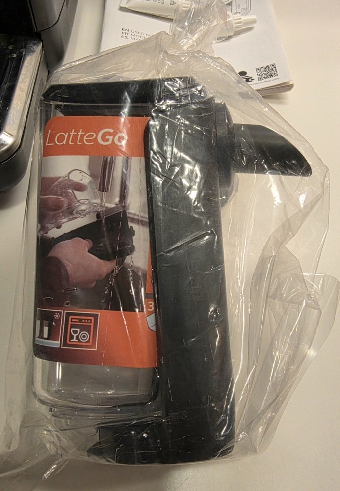 Philips EP3241 3200 Series LatteGo Fully Automatic Espresso Machine Black Bundle