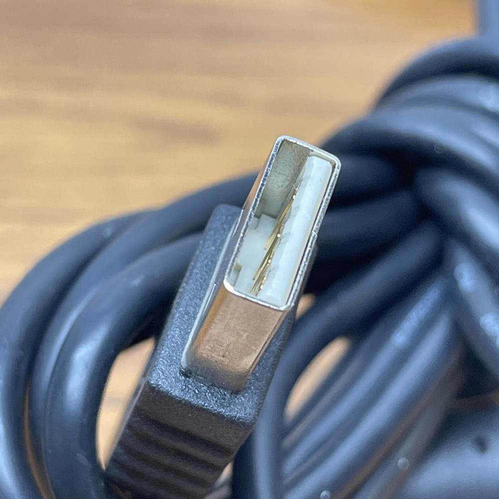 Logitech V-UAX16 Quickcam Pro 5000 Webcam - Untested