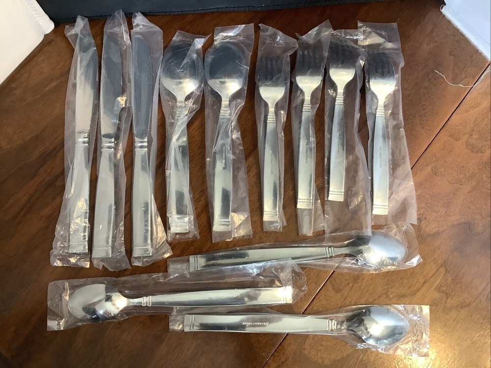 Pfaltzgraff PFF27 Stainless Flatware 12Pcs Satin w/Gloss Bands New SilverwareC2j