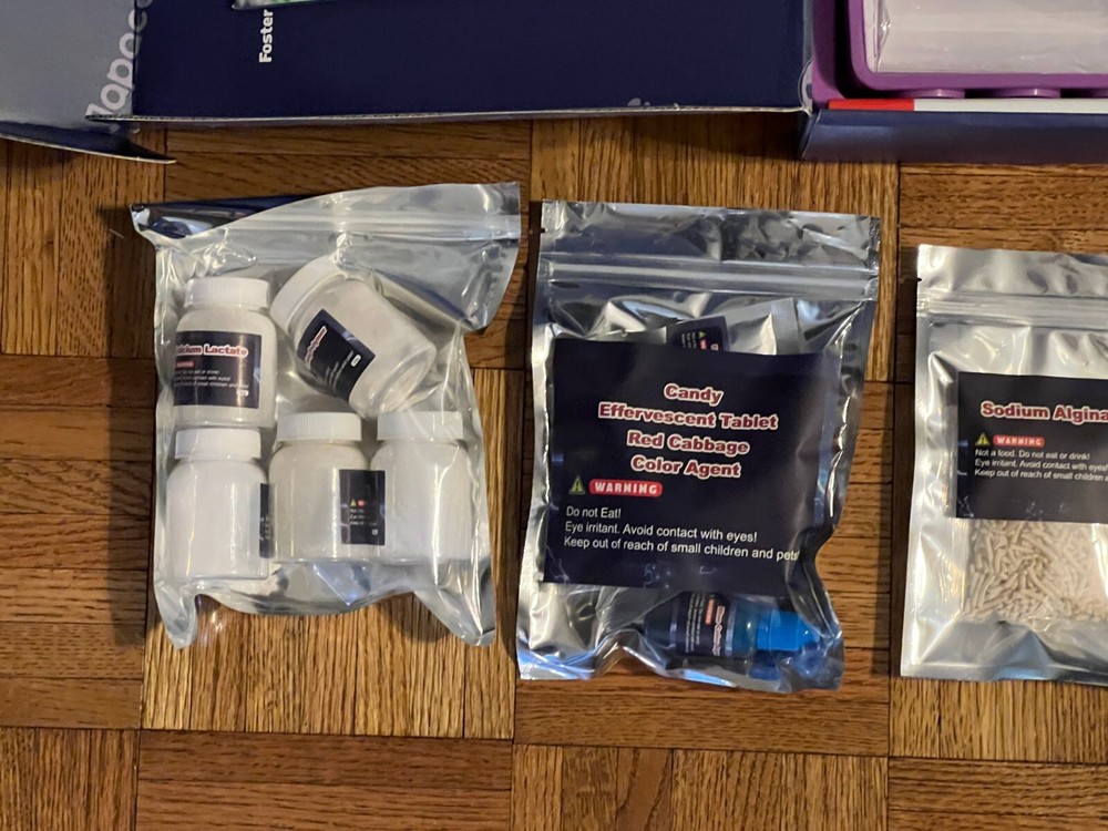 Japace Surprising Science Kit