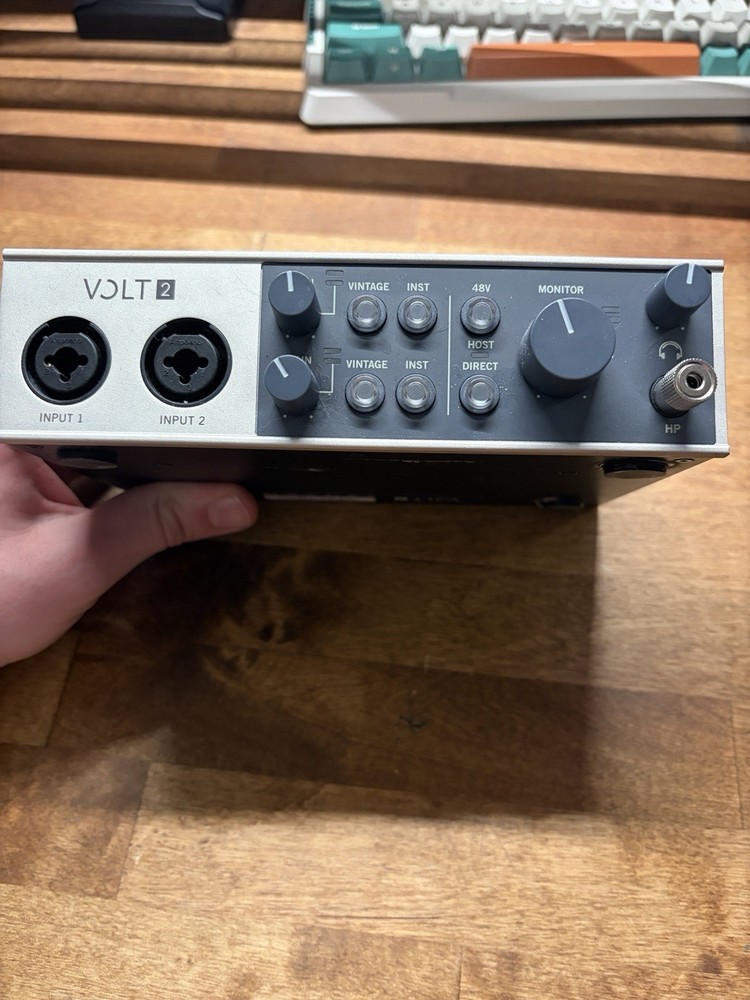 Universal Audio Volt 2 USB-C Audio Interface with 2 USB Cables