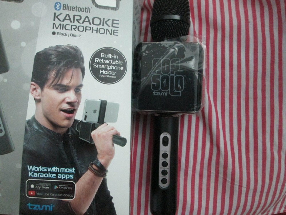 POP SOLO Bluetooth Karaoke Microphone Retract Phone Holder BLACK