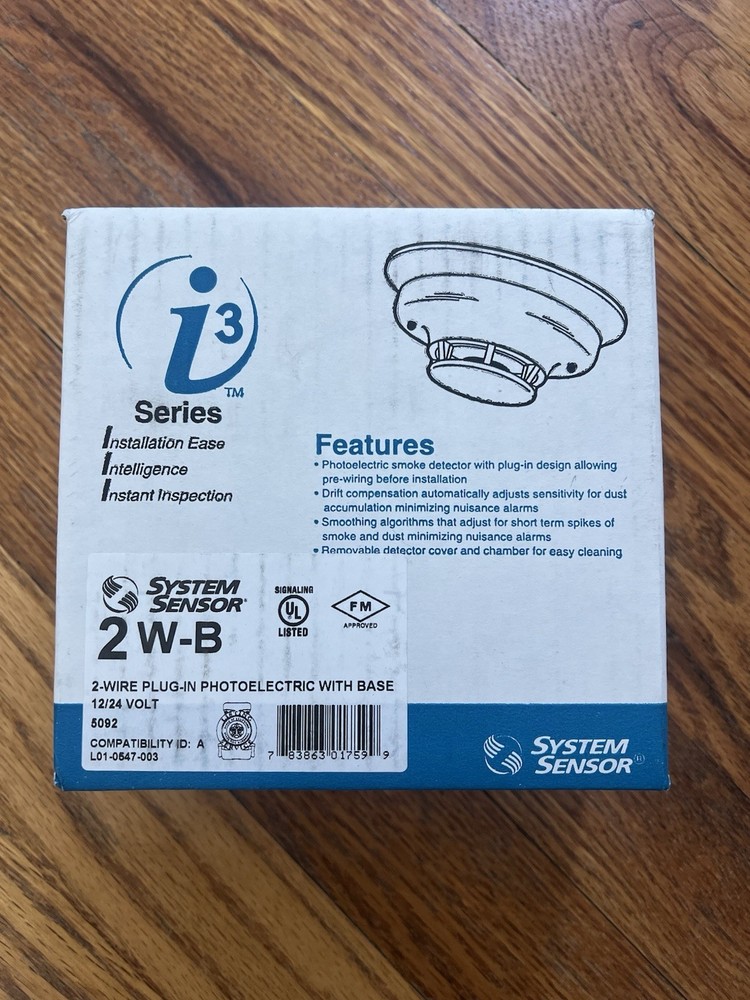 NEW System Sensor 2W-B Two Wire plug-in Photoelectric with Base