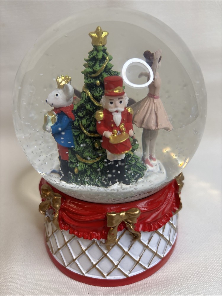 Selfridge’s Nutcracker Suite Snow Globe Clara Mouse King 5.5”