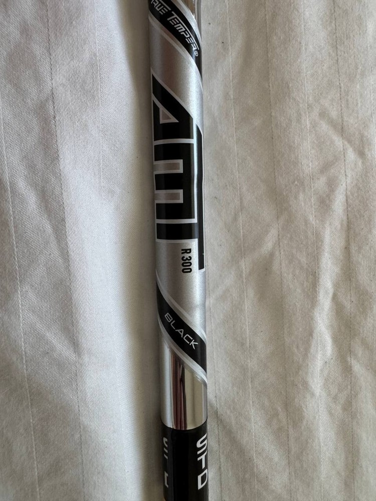 True Temper AMT Black R300 R-Flex STD