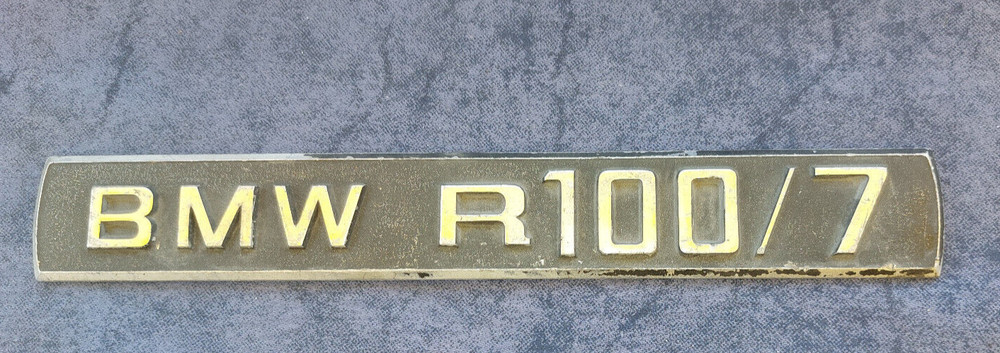 BMW 100/7 plate nameplate