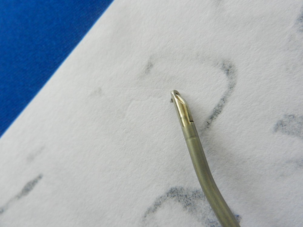 E1988 Shutt Linvatec 2.1633 15 Degree Up Tip Mini Tip Forceps