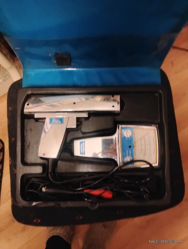 Vintage automotive inductive timing light