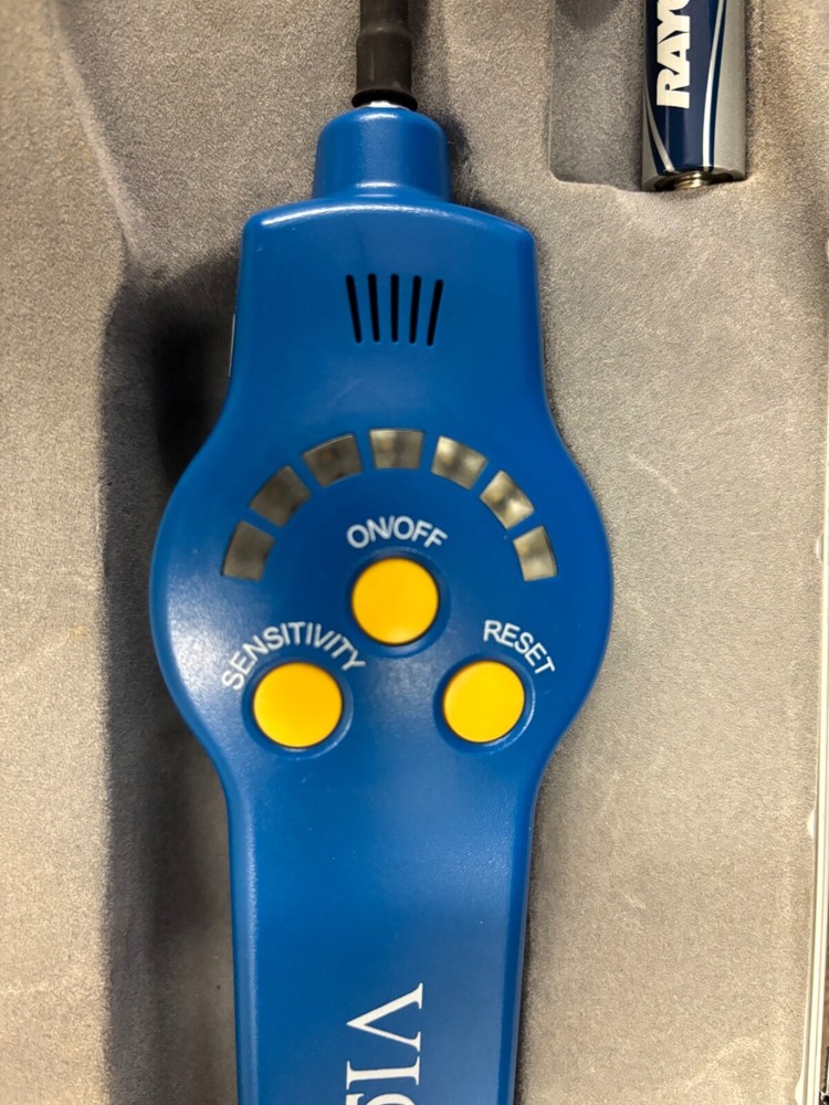 Portable Refrigerant Leak Detector