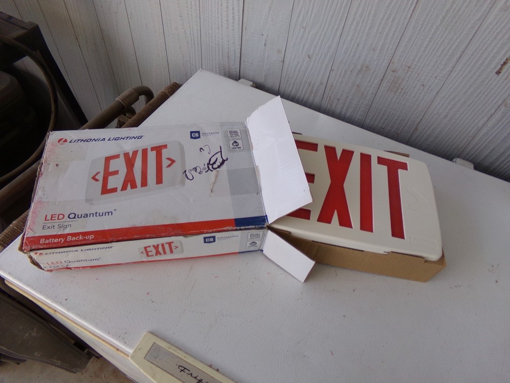 Lithonia Lighting LED Quantum Universal Exit Sign + Battery Backup WHITE HOUSING