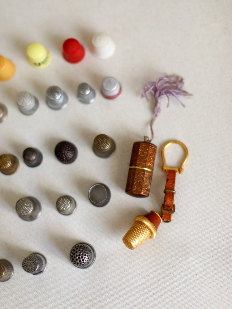 Vintage Thimble Lot Sewing Thread Holders Detroit