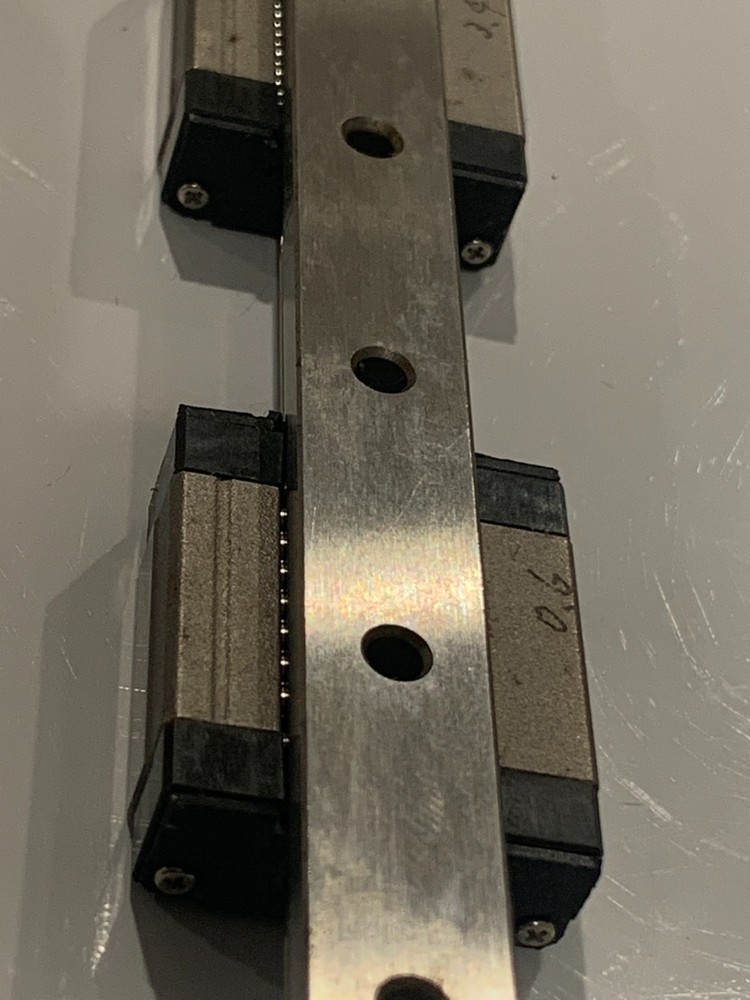 Linear Rail 400 mm (15.748 in) Guide Rails with 5 Blocks