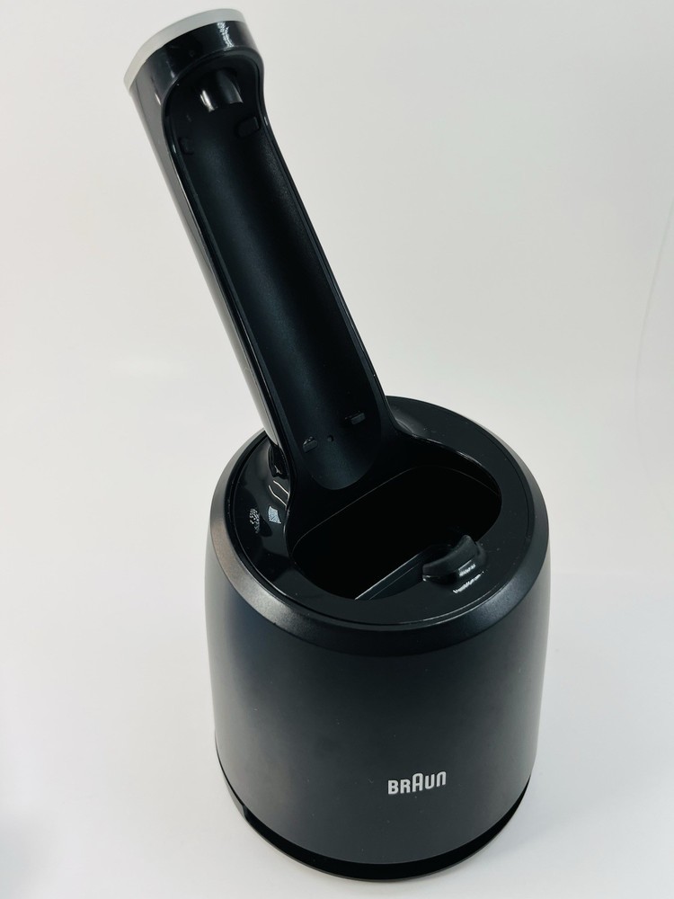 Braun Clean & Charge Base Type 5434 + Cleaning Solution for Series 5 6 7 – New
