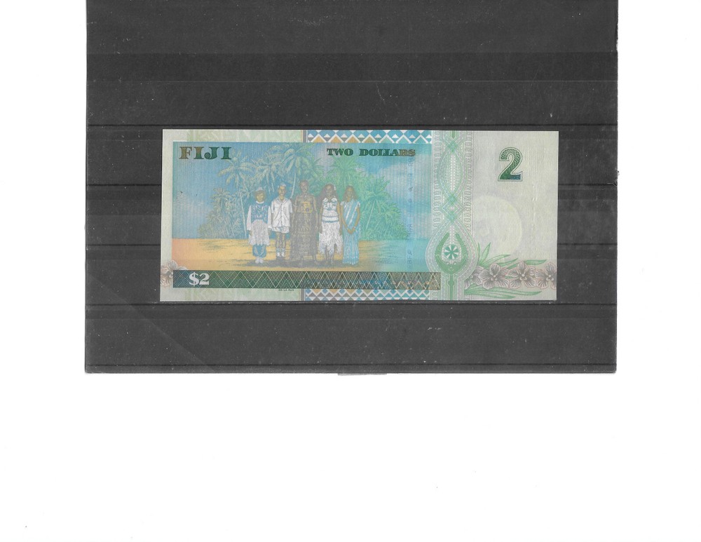 Fiji 2 dollars P-104 2002 UNC