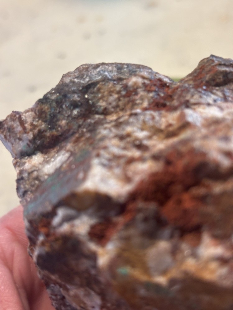 highly mineralized gold ore on quartz
